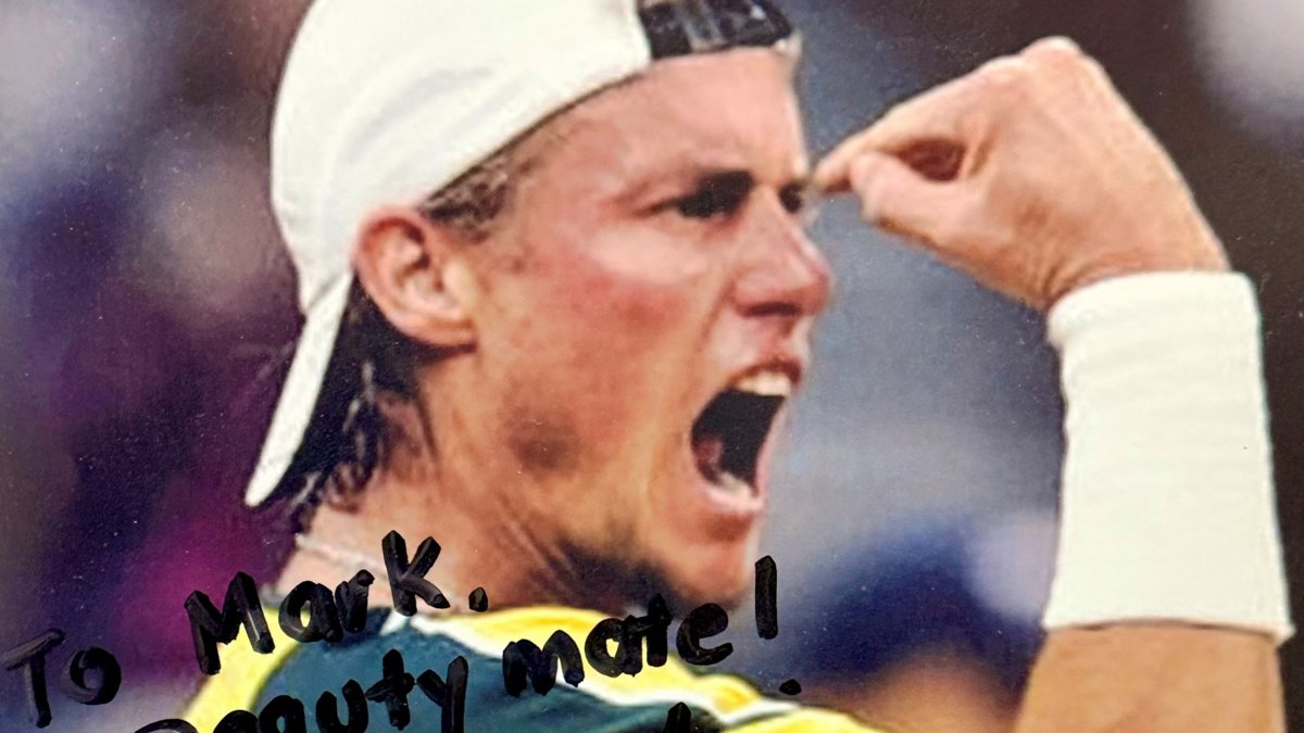 Signed photo of Lleyton Hewitt: To Mark, beauty mate, c'mon